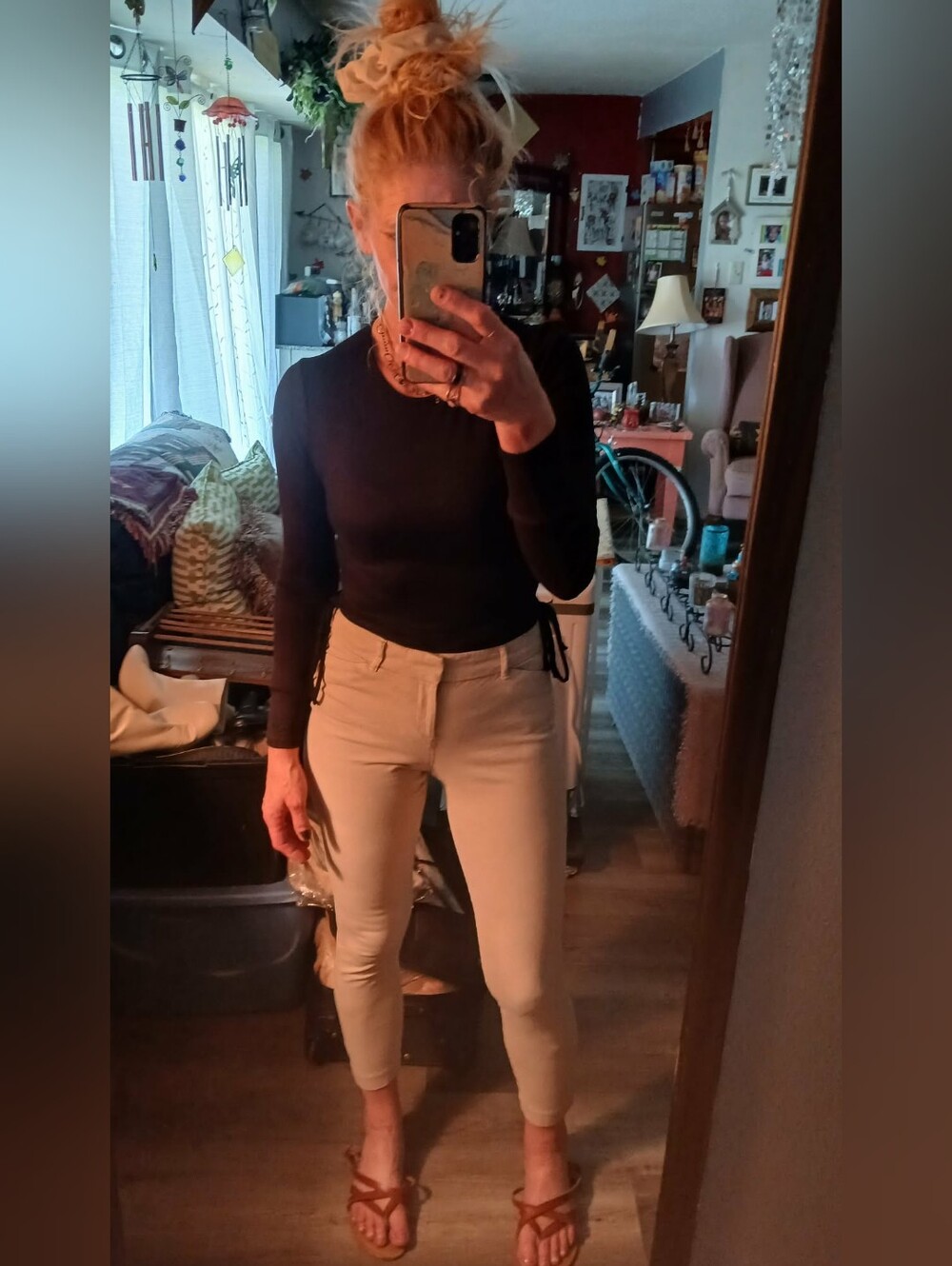 ♥️Old Navy💗BUY 1 GET 1 FREE💜Mid-Rise Pixie Pants Sz 4
